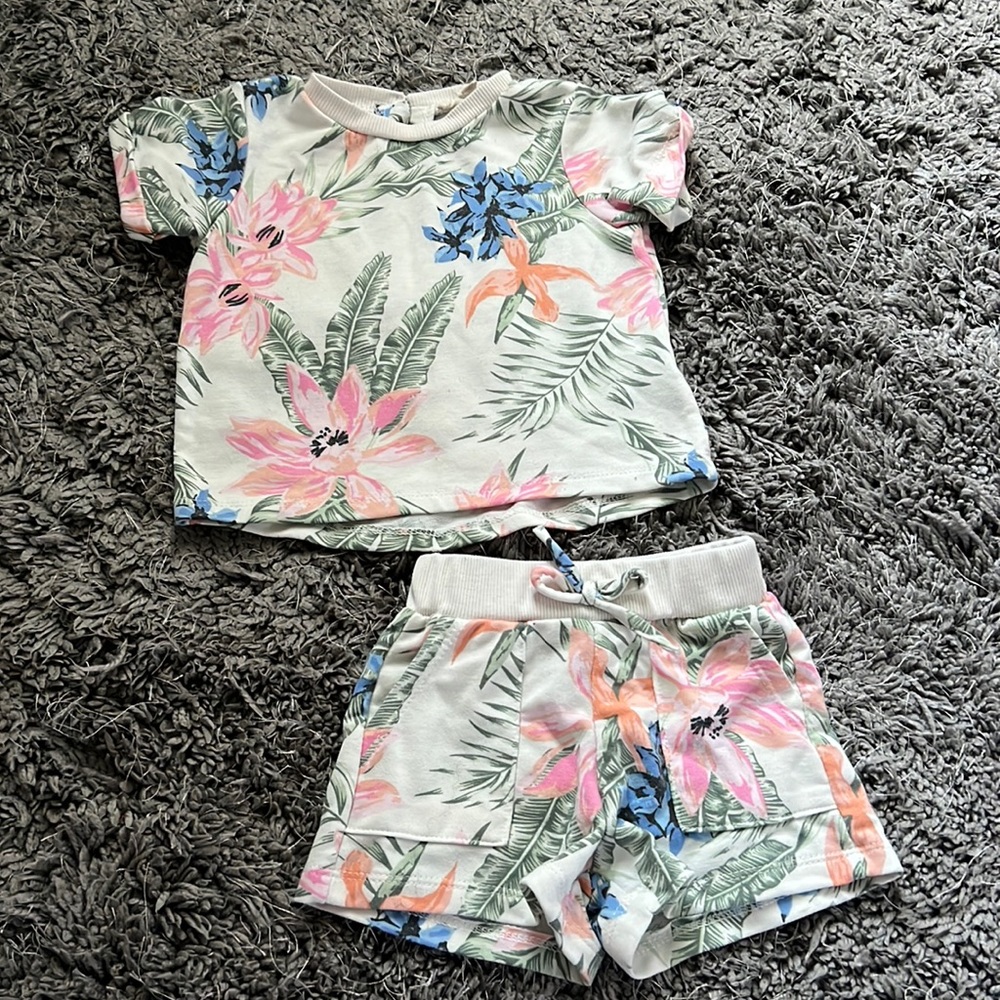 Flower 2 piece short set
